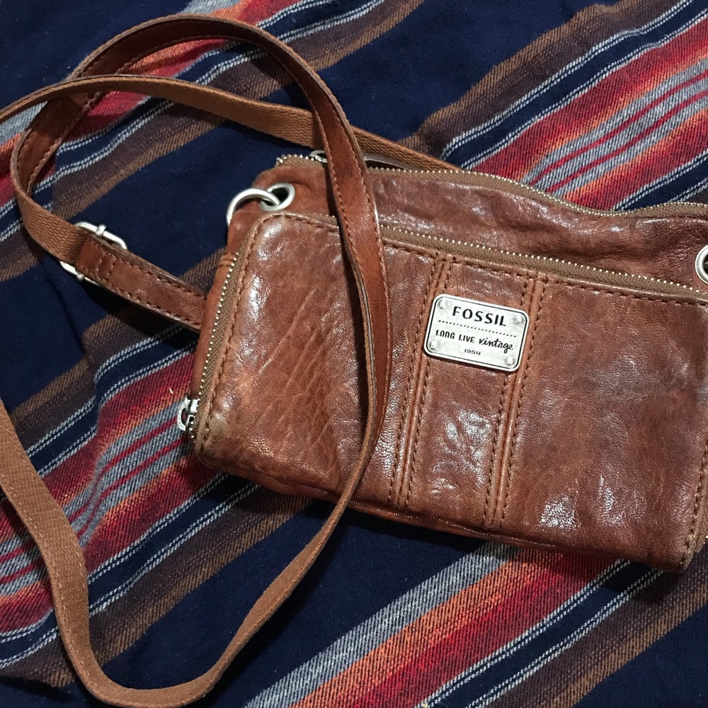 Fossil Cross-Body Leather Purse